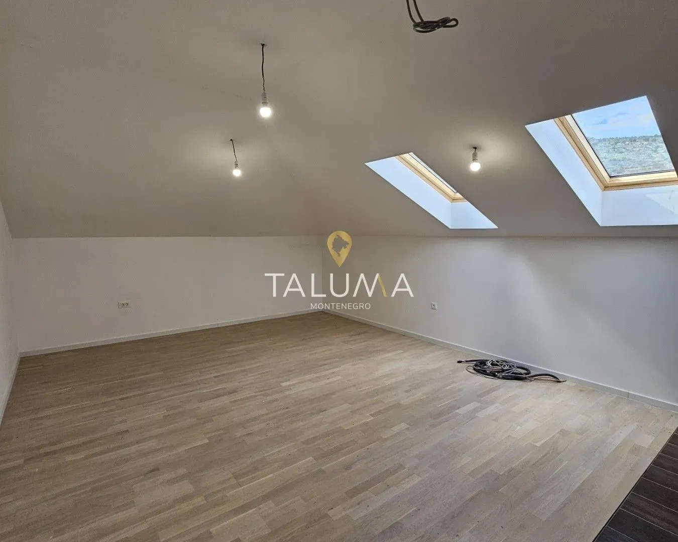 Prodaja, jednosoban stan, 44m², Tološi, Podgorica