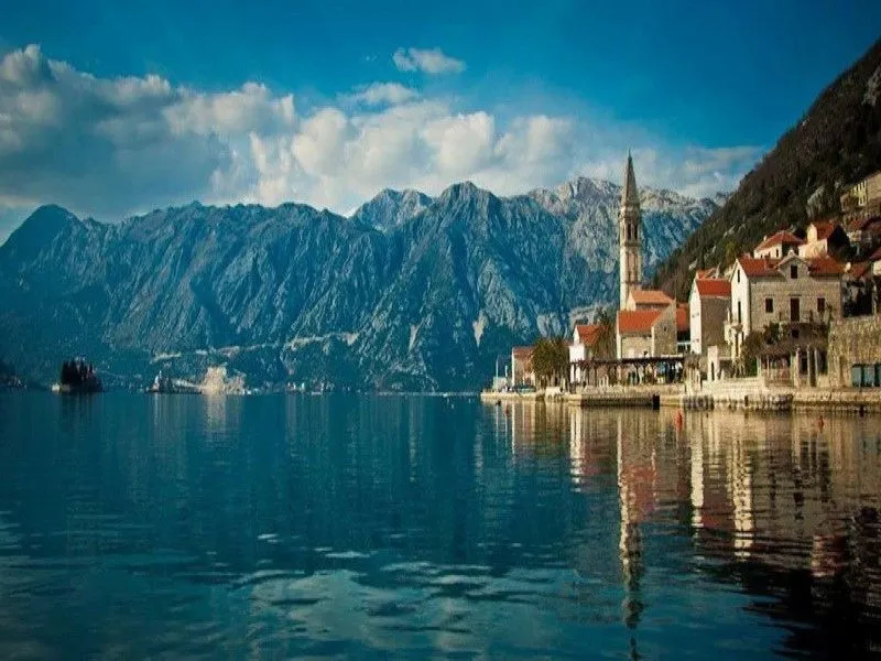 Sale, house, 450m², Prčanj, Kotor