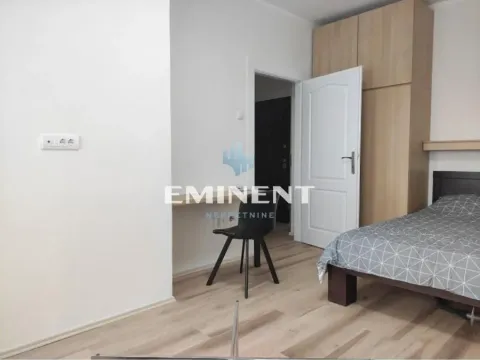 Izdavanje, stan, 30m², Slavija, Vračar Sve Podlokacije - image 6