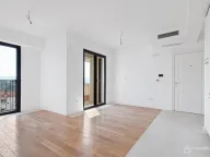 Prodaja, jednosoban stan, 47m², Centar, Tivat - image 2