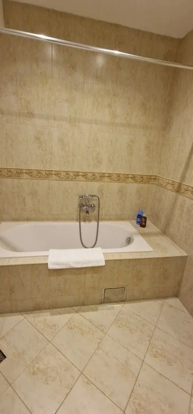 Prodaja, stan, 83m², Kotor, Crna Gora