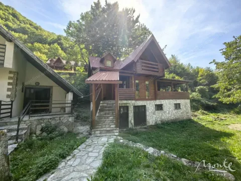 Prodaja, kuća, 219m², Kolašin, Crna Gora - image 2