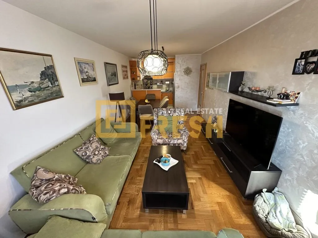Sale, two bedroom apartment, 70m², Stari Aerodrom, Podgorica