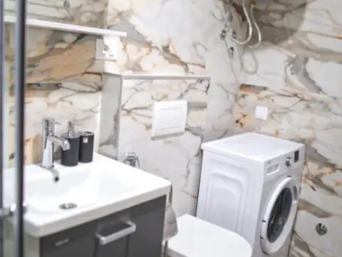 Prodaja, jednosoban stan, 41m², Pinješ, Ulcinj - image 9