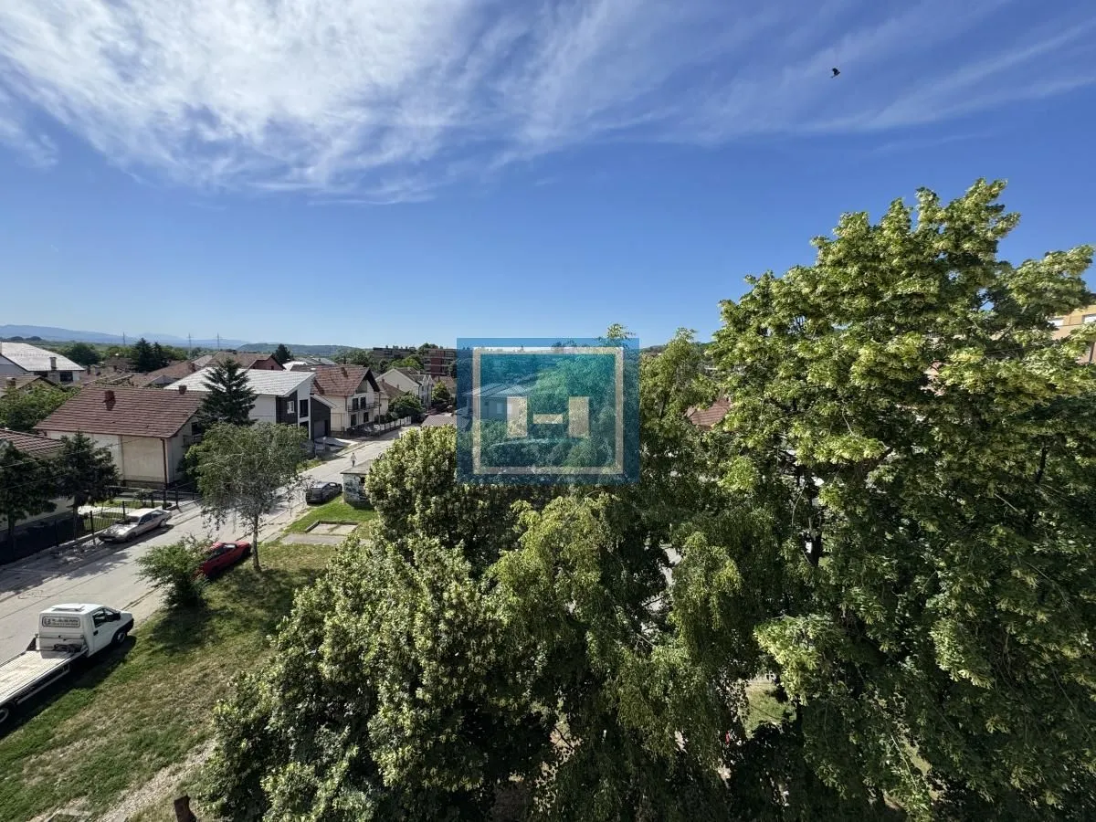 Prodaja, dvosoban stan, 64m², Pivara, Jagodina