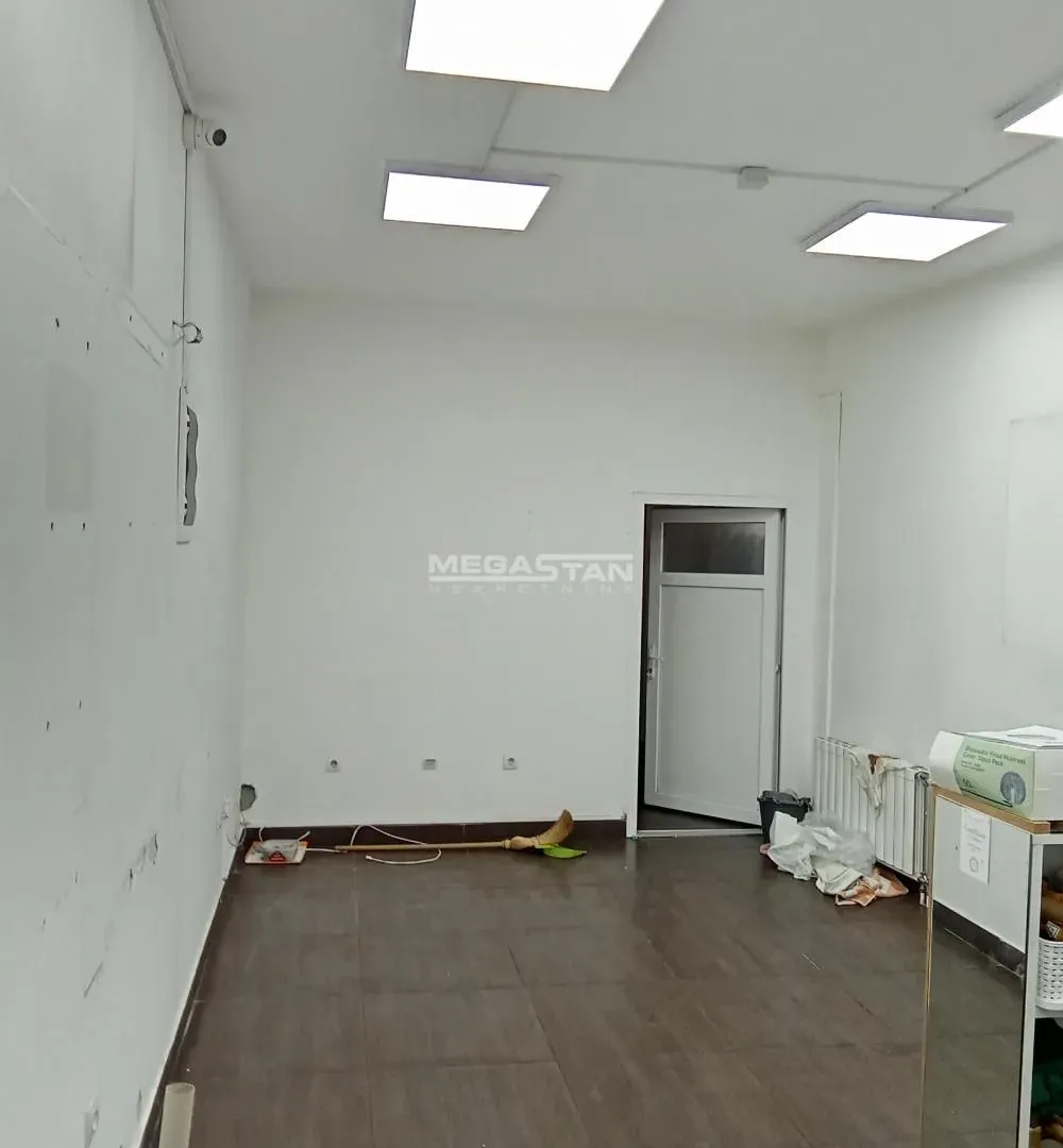 Sale, office space, 58m², Stari Grad, Beograd