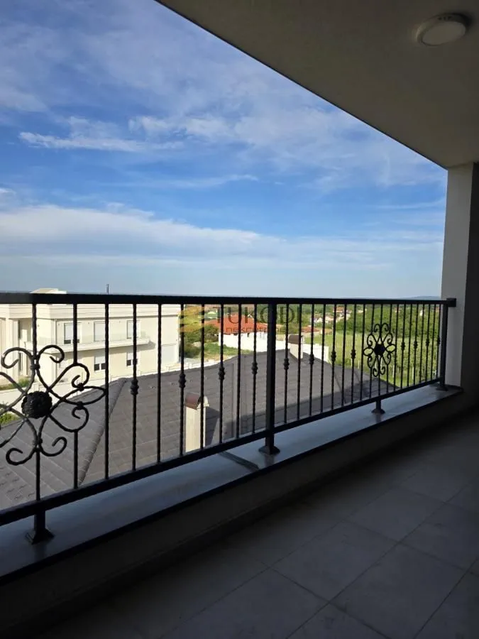 Prodaja, trosoban stan, 80m², Mišeluk, Petrovaradin