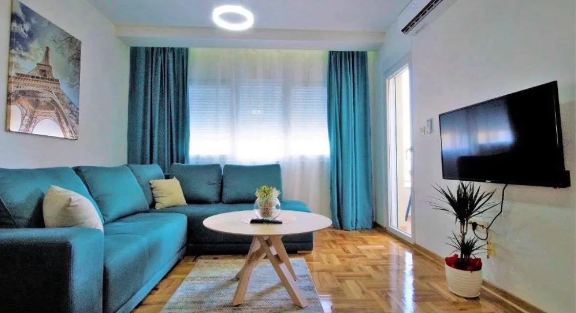 Rent, one bedroom apartment, 43m², Lazi, Budva