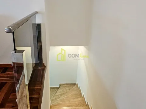 Sale, five bedroom apartment, 175m², Gorica C, Podgorica - image 17