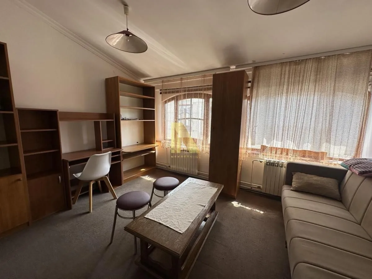 Rent, studio apartment, 28m², Centar, Novi Sad