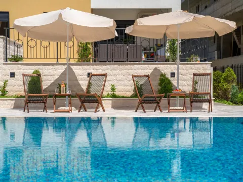 Izdavanje, dvosoban stan, 58m², Donja Lastva, Tivat - image 15