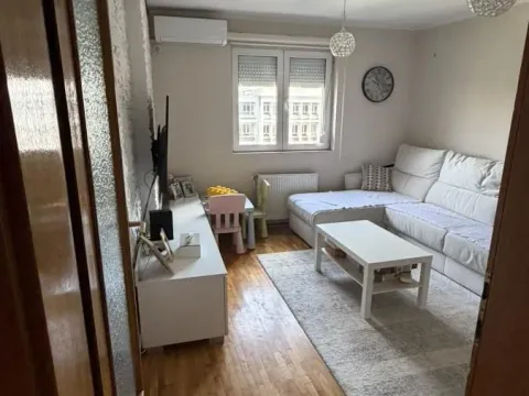 Prodaja, jednosoban stan, 38m², Sajmište, Novi Sad - image 1