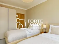 Prodaja, trosoban stan, 158m², Dobrota, Kotor - image 13