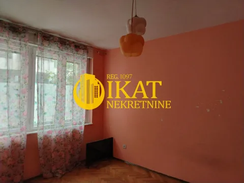 Prodaja, trosoban stan, 65m², Vračar Sve Podlokacije, Beograd - image 4