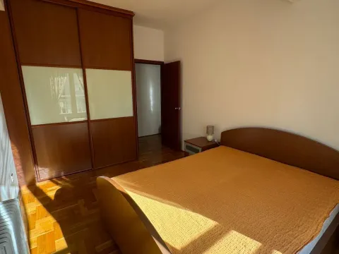 Rent, two bedroom apartment, 62m², Blok 9, Podgorica - image 2