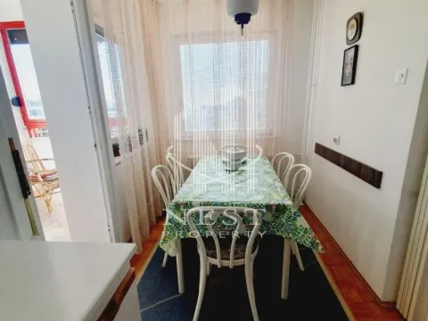 Prodaja, trosoban stan, 76m², Novi Beograd Blok 63, Novi Beograd Sve Podlokacije - image 3