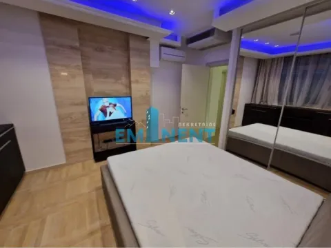 Rent, three bedroom apartment, 148m², Savski Venac, Beograd - image 9