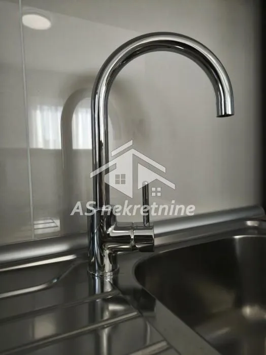 Izdavanje, dvosoban stan, 50m², Lekino Brdo, Voždovac Sve Podlokacije