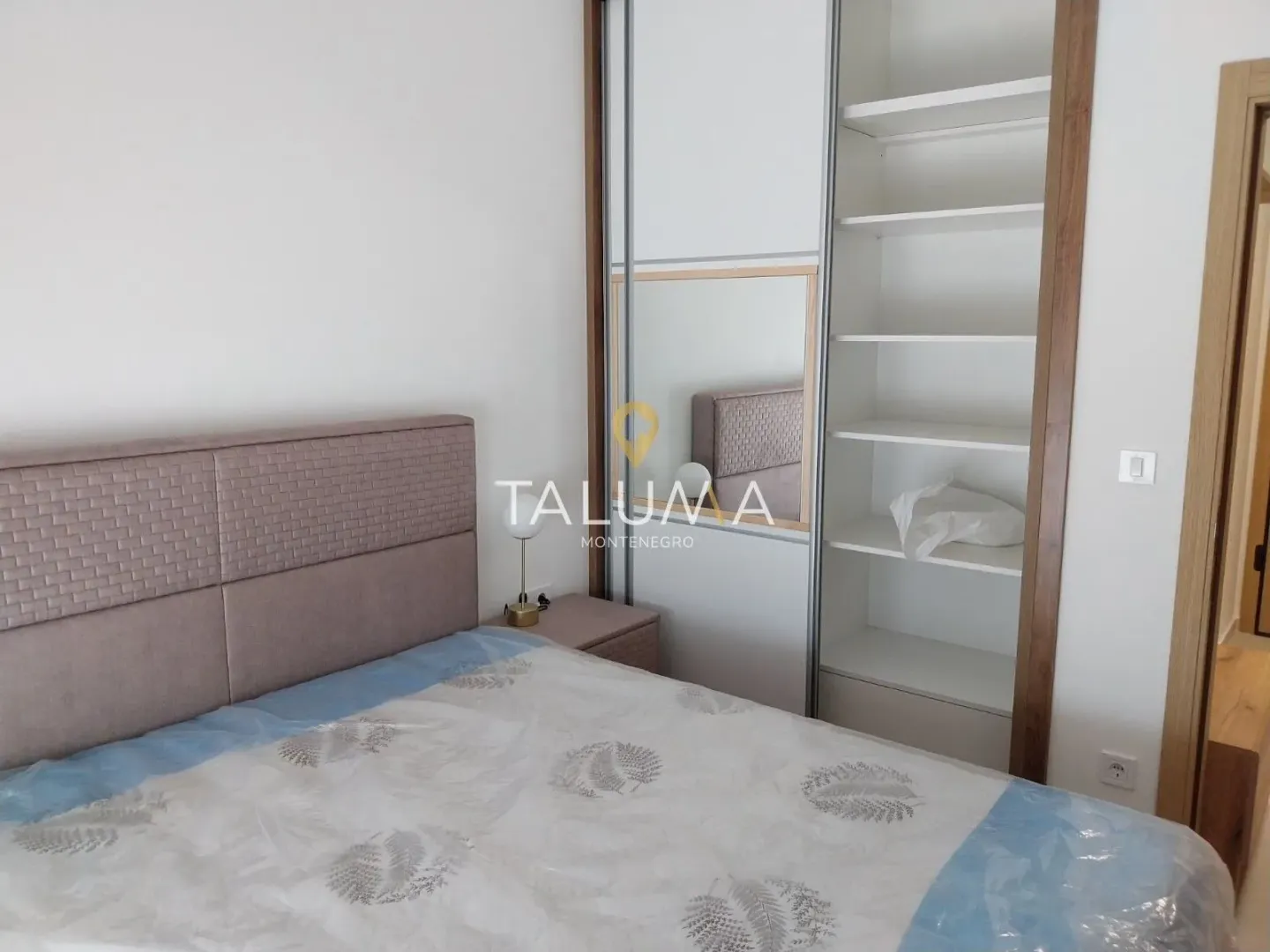 Rent, two bedroom apartment, 55m², City Kvart, Podgorica
