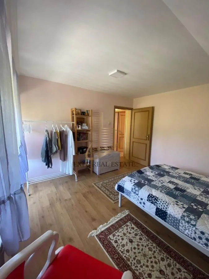 Sale, house, 355m², Djurinci, Sopot