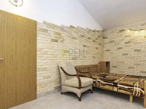 Prodaja, kuća, 400m², Danilovgrad, Crna Gora - image 22