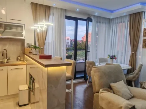 Rent, three bedroom apartment, 65m², Višnjička Banja, Palilula Sve Podlokacije - image 4