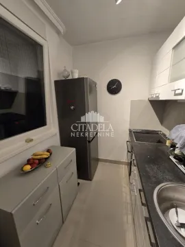 Sale, two bedroom apartment, 50m², Konjarnik, Voždovac Sve Podlokacije - image 8