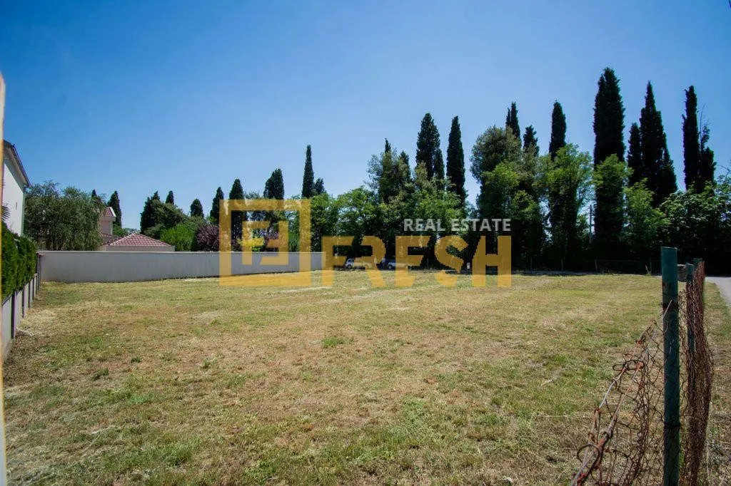Prodaja, plac, 1074m², Tološi, Podgorica