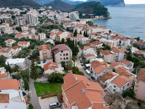 Prodaja, plac, 237m², Petrovac, Budva - image 21