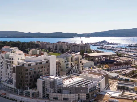 Prodaja, dvosoban stan, 89m², Porto Montenegro, Tivat - image 1