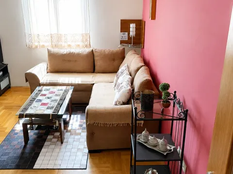 Prodaja, jednosoban stan, 40m², Tuški Put, Podgorica - image 2