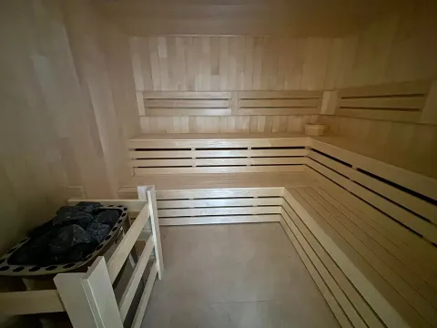 Prodaja, dvosoban stan, 61m², Sutomore, Bar - image 3