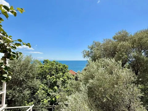 Rent, house, 100m², Liman, Ulcinj - image 2