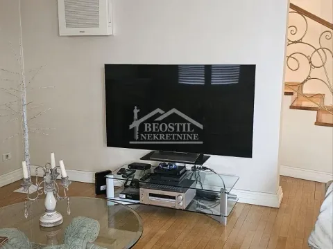 Izdavanje, stan, 191m², Stari Grad, Beograd - image 2