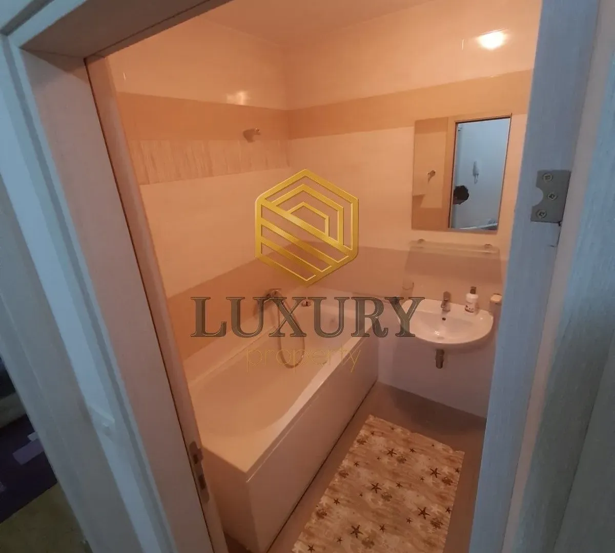 Rent, one bedroom apartment, 42m², Stari Aerodrom, Podgorica