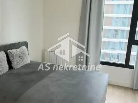 Izdavanje, trosoban stan, 98m², Savski Venac, Beograd - image 9