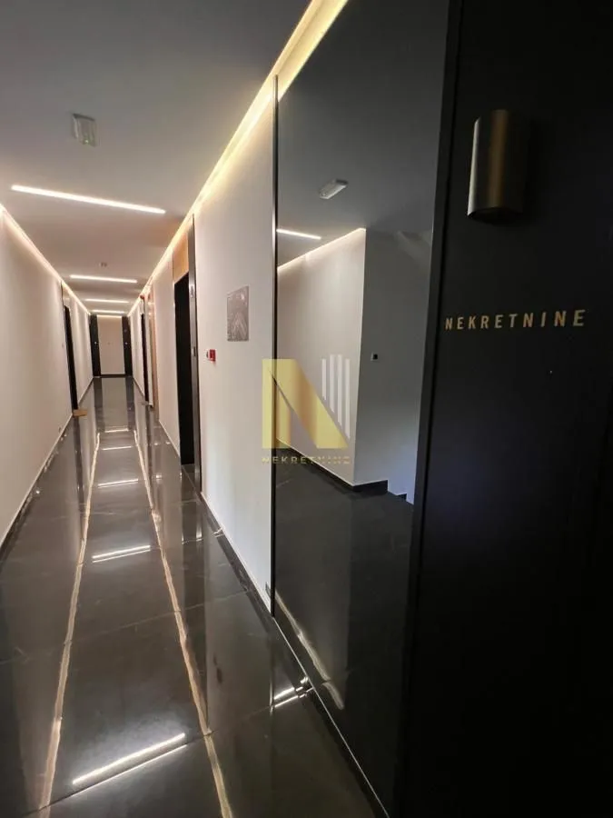 Prodaja, jednosoban stan, 39m², Bulevar Evrope, Novi Sad Sve Podlokacije
