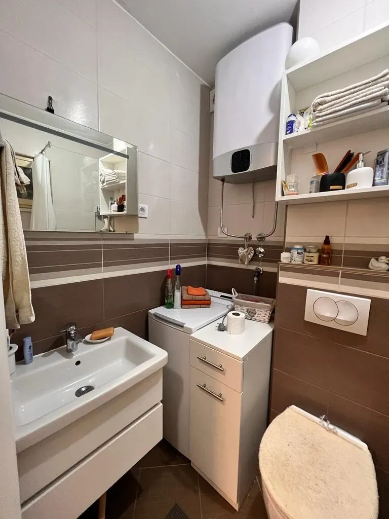 Sale, studio apartment, 33m², Centar, Budva