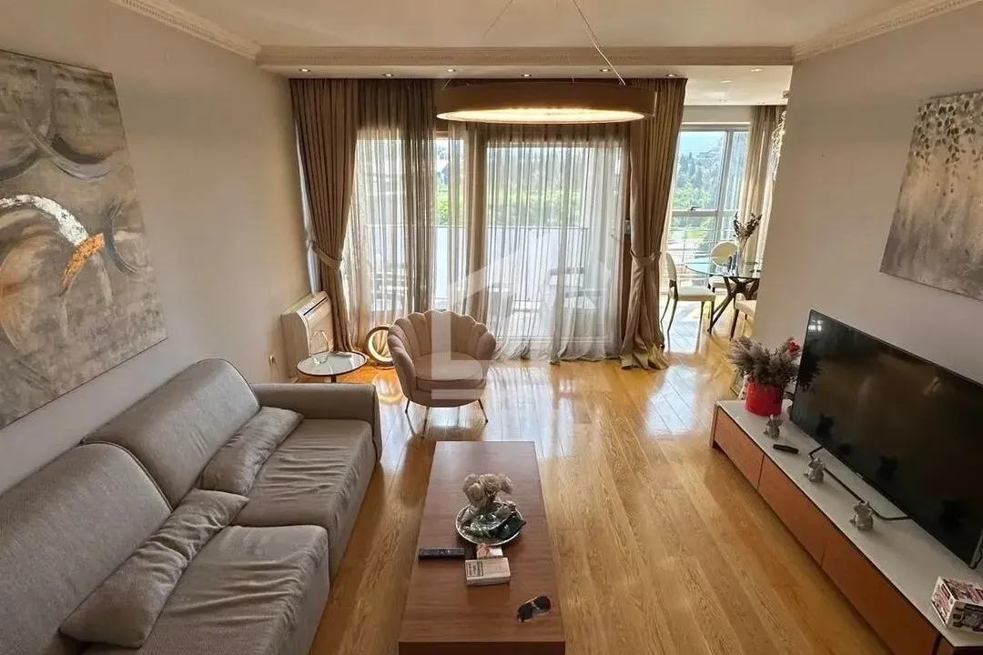 Izdavanje, stan, 105m², Momišići, Podgorica