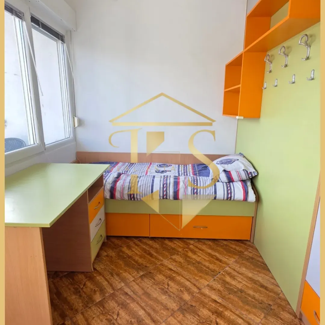 Izdavanje, trosoban stan, 120m², Seljanovo, Tivat