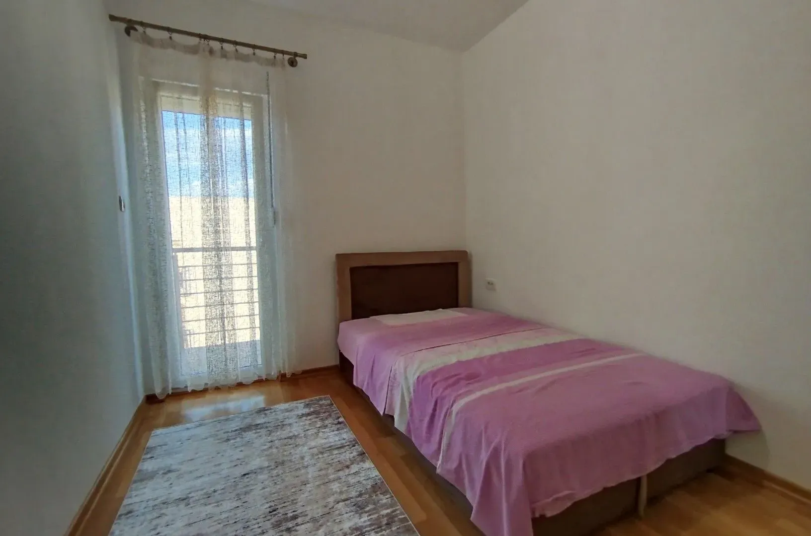 Rent, apartment, 42m², Zagorič, Podgorica