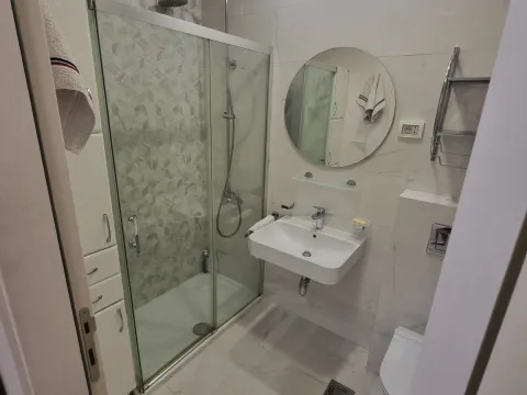 Izdavanje, stan, 50m², Central Point, Podgorica - image 8