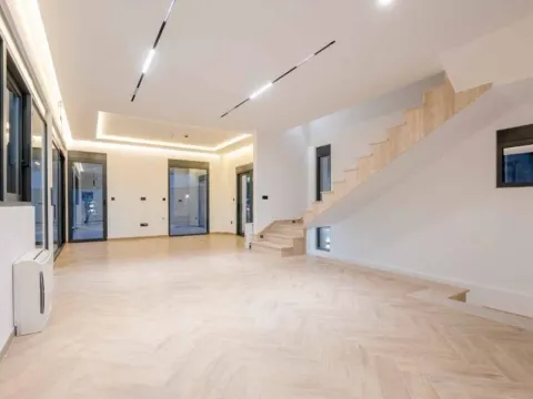 Sale, house, 240m², Pržno, Budva - image 5
