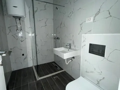 Prodaja, trosoban stan, 90m², Zagorič, Podgorica - image 15