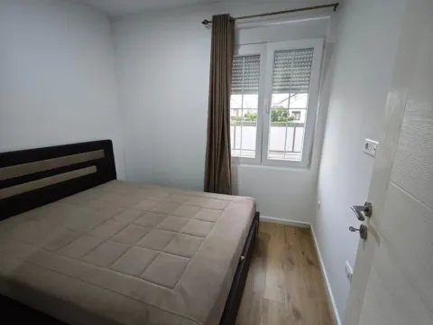 Izdavanje, jednosoban stan, 38m², Dalmatinska ulica, Podgorica - image 7