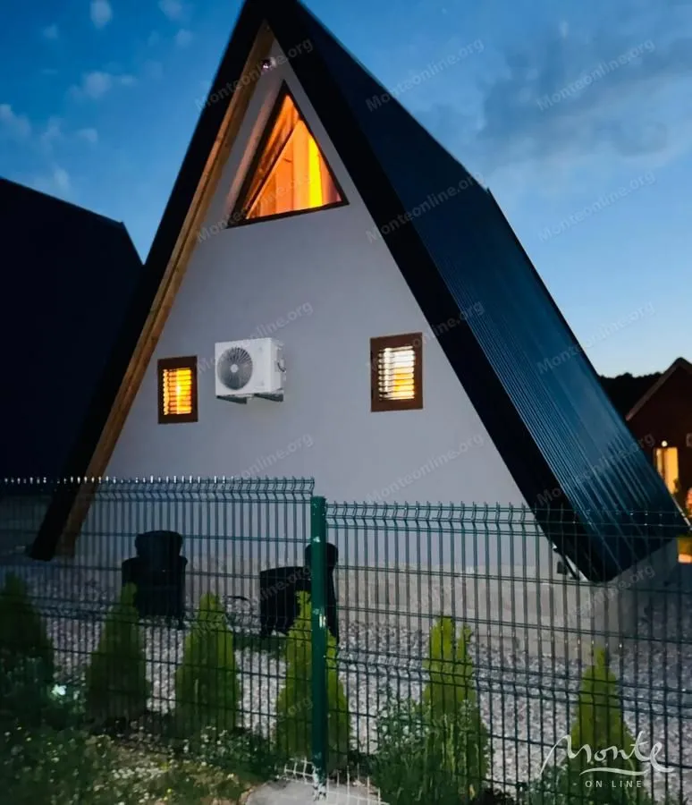Prodaja, kuća, 40m², Motički gaj, Žabljak
