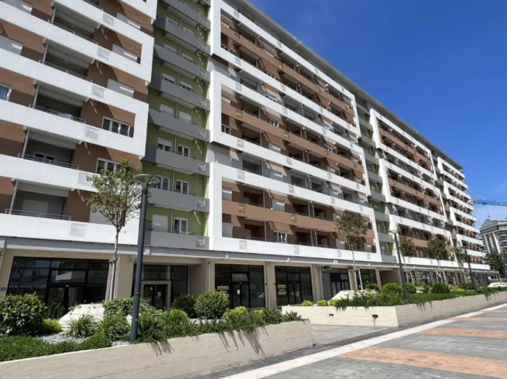 Prodaja, dvosoban stan, 71m², Central Point, Podgorica