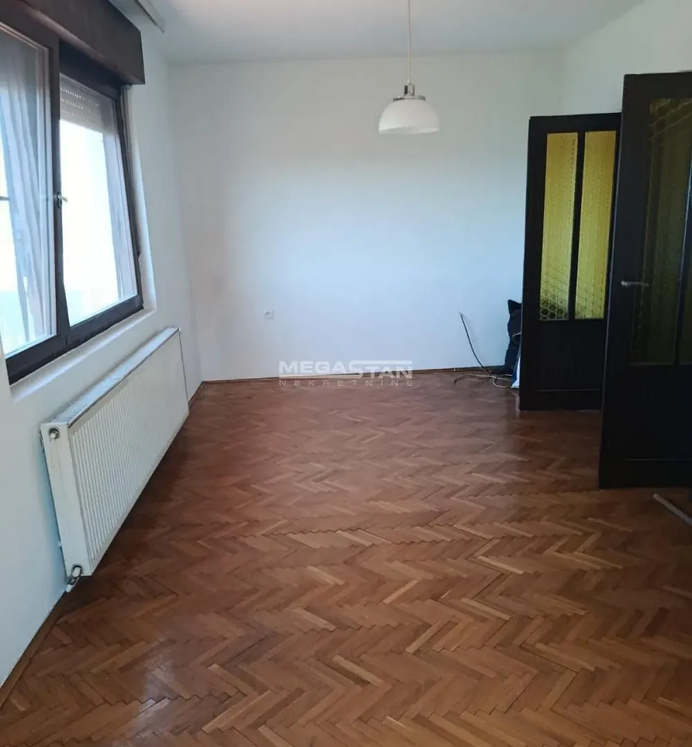 Sale, house, 270m², Mali Mokri Lug, Zvezdara Sve Podlokacije