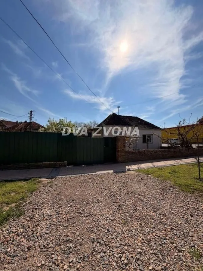 Prodaja, kuća, 42m², Čortanovci, Inđija