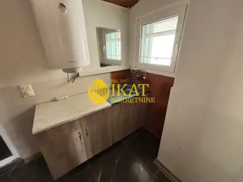 Rent, house, 22m², Zemun Centar, Zemun Sve Podlokacije - image 16